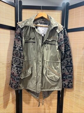 Utility Jacket with Patterned Knit Sleeves - Olive Green